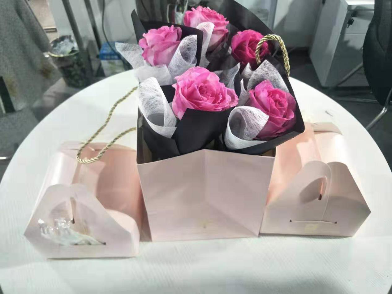 3月8日，女神節(jié)的祝福。